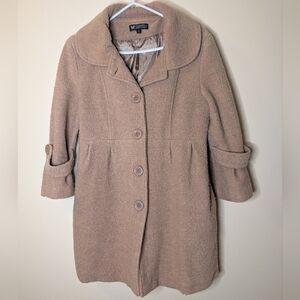 Papillon long cream jacket size medium